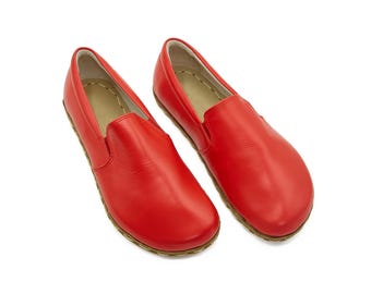 Handgefertigte Rote Leder Barfußschuhe: Zero Drop Slip-Ons mit breiter Spitze