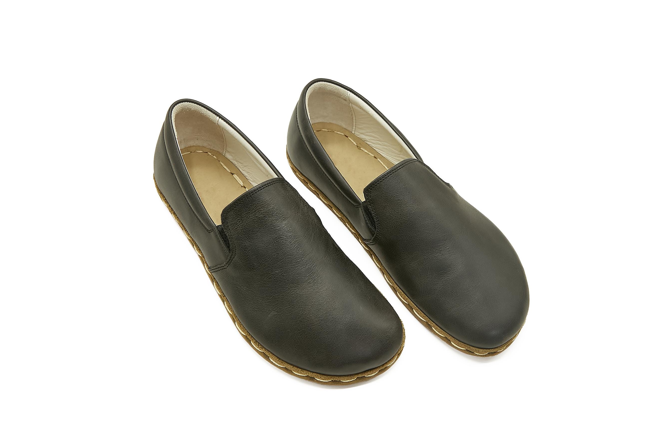 Women's Handmade Barefoot Asphalt Gray Yemeni Shoes - Zero Drop Sole Slip-Ons - Daily Use Comfy Wide Toe Box Shoes