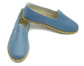 Handmade Blue Leather Yemeni Shoes: Turkish Comfy Slip-Ons
