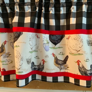 Black white plaid farmhouse decor. Country kitchen decor valance