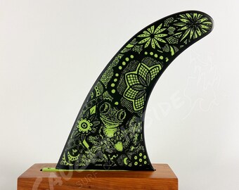Surfboard Fin, Hand Painted Tree Frog, Reproduction