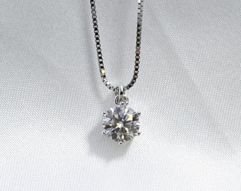 LIMITED OFFER 1 Carat Moissanite Pendant VVS1 CLARITY