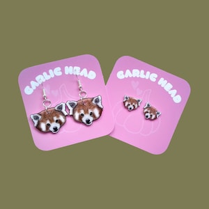 Panda Rojo - Pendientes colgantes - Par único - Dibujados a mano - Regalo personalizado - Regalo de cumpleaños y Navidad