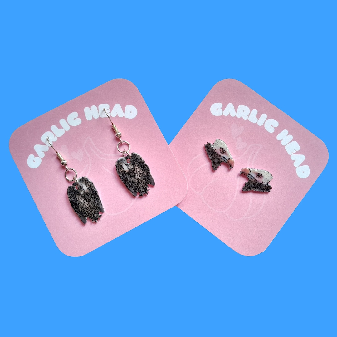 Bird Of Prey Round Earrings main image 0