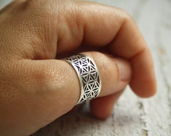 Anillo flor de la vida de plata. Anillo semilla de la vida. Anillo ajustable. Anillo para rastas. Joyería unisex. Anillo hombre. SUAYART.