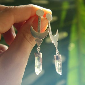 Moon Witch Earrings – Crescent Moon Earrings with Quartz for Intuition. Raw Quartz Point. Mystic Jewelry. SUAYART.