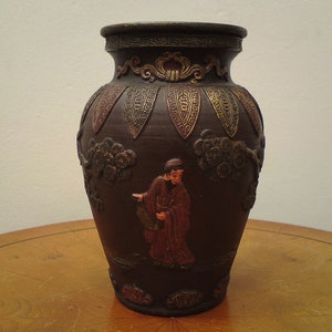 Antique Meiji 19thc Japanese Tokoname pottery gilt vase relief pine tree & sages