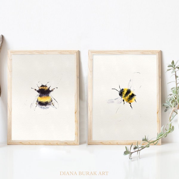 Set of 2 bumblebee prints, bee drawing wall art, gift for bee lover, modern insect art, bumble bee posters, bumblebee illustration poster