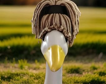 Porch Goose 23-28 Inch Messy Hair Don't Care Hair Wig With Elastic Band.