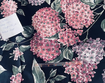 Vintage Large Floral 100% Cotton Print