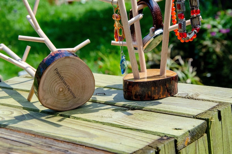 Wooden jewelry holder with three branches image 4