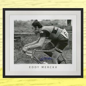Eddy Merckx signerat tryck - Paris-Roubaix 1973, 24 x 20 tums cykelfoto, begränsad upplaga