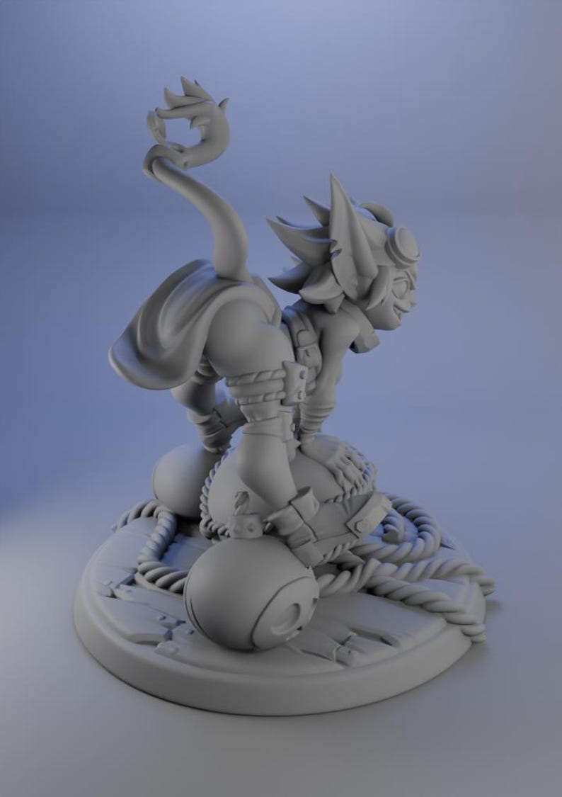 Boom Goblin / Modelo de Mesa / Miniatura | Twin Goddess Minis imagem 2