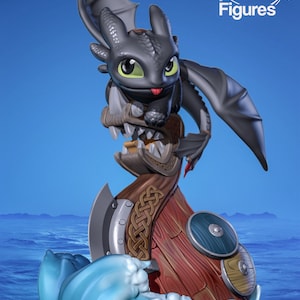 Black Dragon Cat / Display Piece Statuette | NomNom Figures
