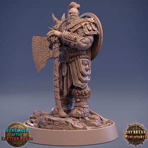Gazer Hundredscar / Barbarian Miniature / Tabletop Model | Daybreak Miniatures