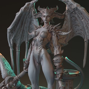 Manakane Aytress the Demon Mistress / Tabletop Model / Miniature Figurine | MythReal Games