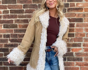Manteau Penny Lane pour femme | Manteau afghan en daim et peau de mouton des années 70 | Veste en fourrure bohème | Manteau d'hiver rétro | Manteau bohème en daim marron