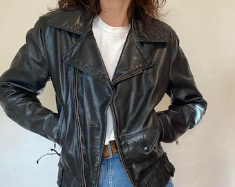 Vintage 80s Black Leather Biker Jacket: Women's Moto Style