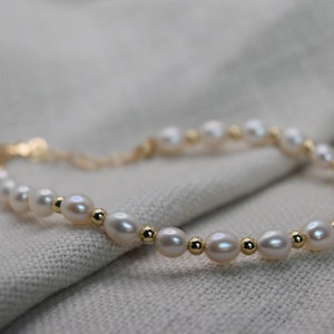 Pearl and Gold-Filled Beads, Freshwater pearl, Bride Jewelry, gift for her, Bride Bracelet, statement bracelet