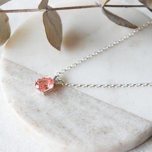 CARNATION Necklace