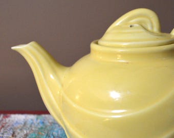 Hall 1930 Canary Yellow Teapot Art Deco Hook in Lid