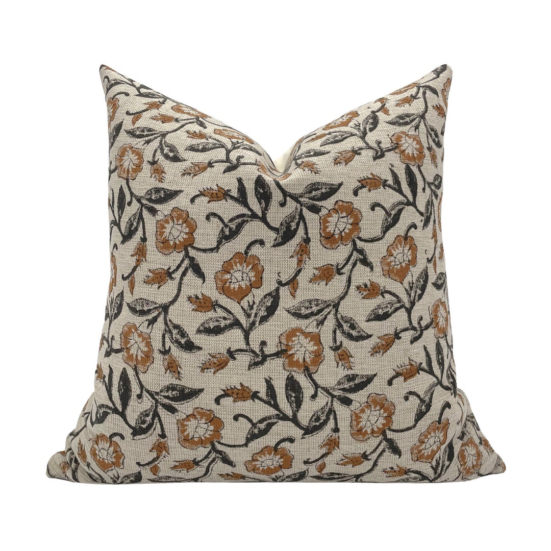 AXTON Designer Floral Linen Pillow Cover, Black and Rust Floral
