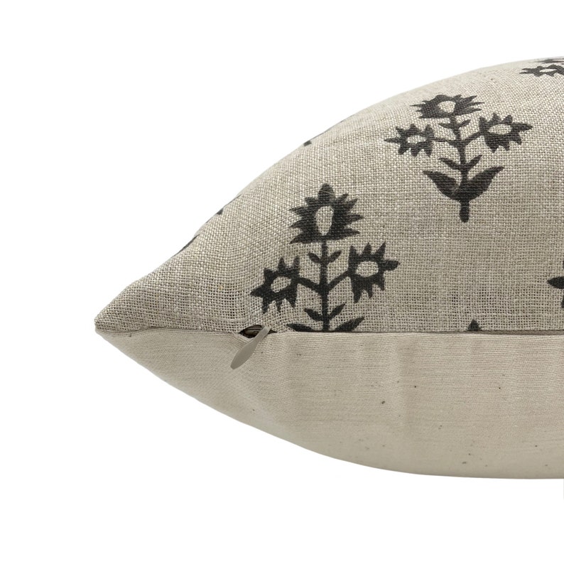 CountryRoadTextiles Owen Linen Pillow Cover - Thumbnail 3