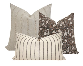 COMBO DE ALMOHADAS // Juego de tres fundas de almohada, funda de almohada de rayas tejidas en crema, funda de almohada con estampado floral en marrón y funda de almohada de rayas negras, juego de almohadas para sofá, combinación de almohadas