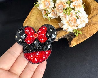 ヴィンテージ ディズニー ミニーマウス オタク ブローチ ピン - Etsy 日本