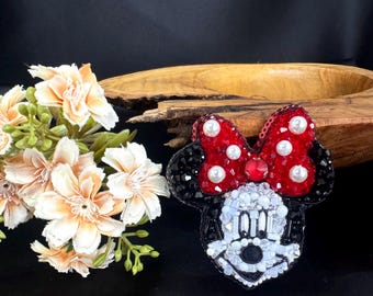 Handmade Beaded Minnie Mouse Brooch | Disney Jewelry
