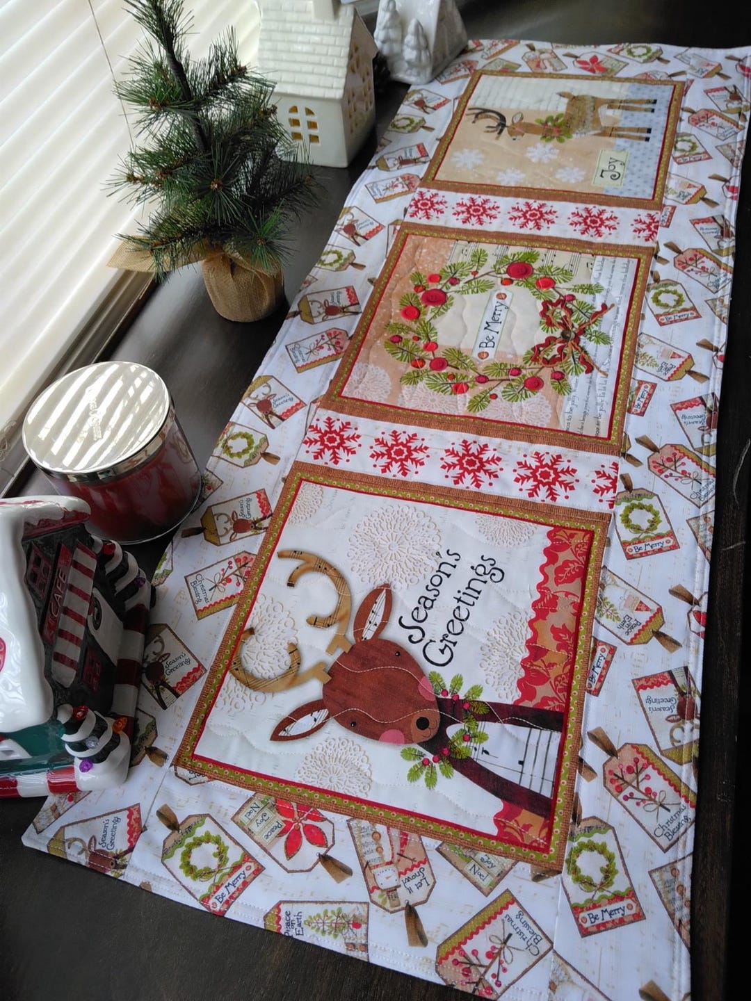 Festive Guard Quilted Table Runner NCU0DQQ092
