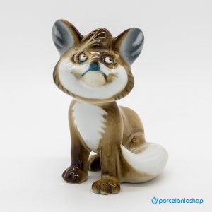 Little Fox, very rare vintage Zsolnay porcelain figurine