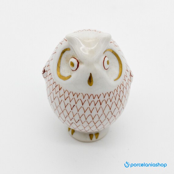 見逃し厳禁！おトクな カラフルなフクロウ、希少なヴィンテージの Hollohaza 磁器の コレクション