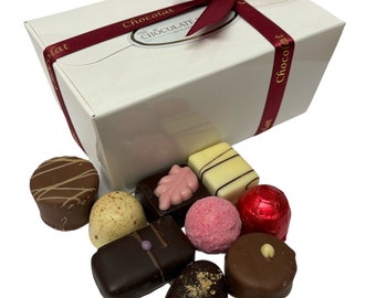 Luxury Belgian Chocolates - 200g White Gift Box containing 13-14 Assorted Chocolate by the Chocolate Source