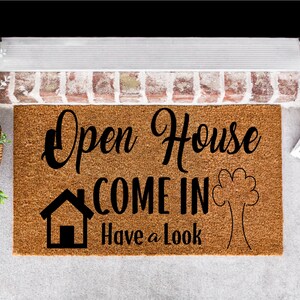 Tapis de porte graphique, portes ouvertes, graphique agent immobilier, immobilier png / svg