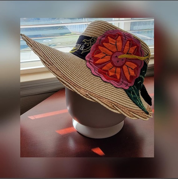 Straw Hats With Mola - Made in Panama - Etsy display picture 1