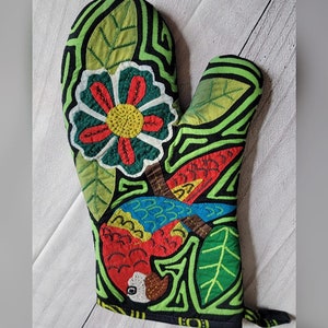Oven Mitt - Mola from Panama