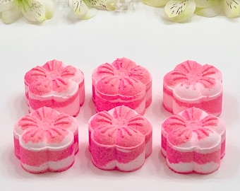Pink Rose Bath Bomb: Floral Bath Soak