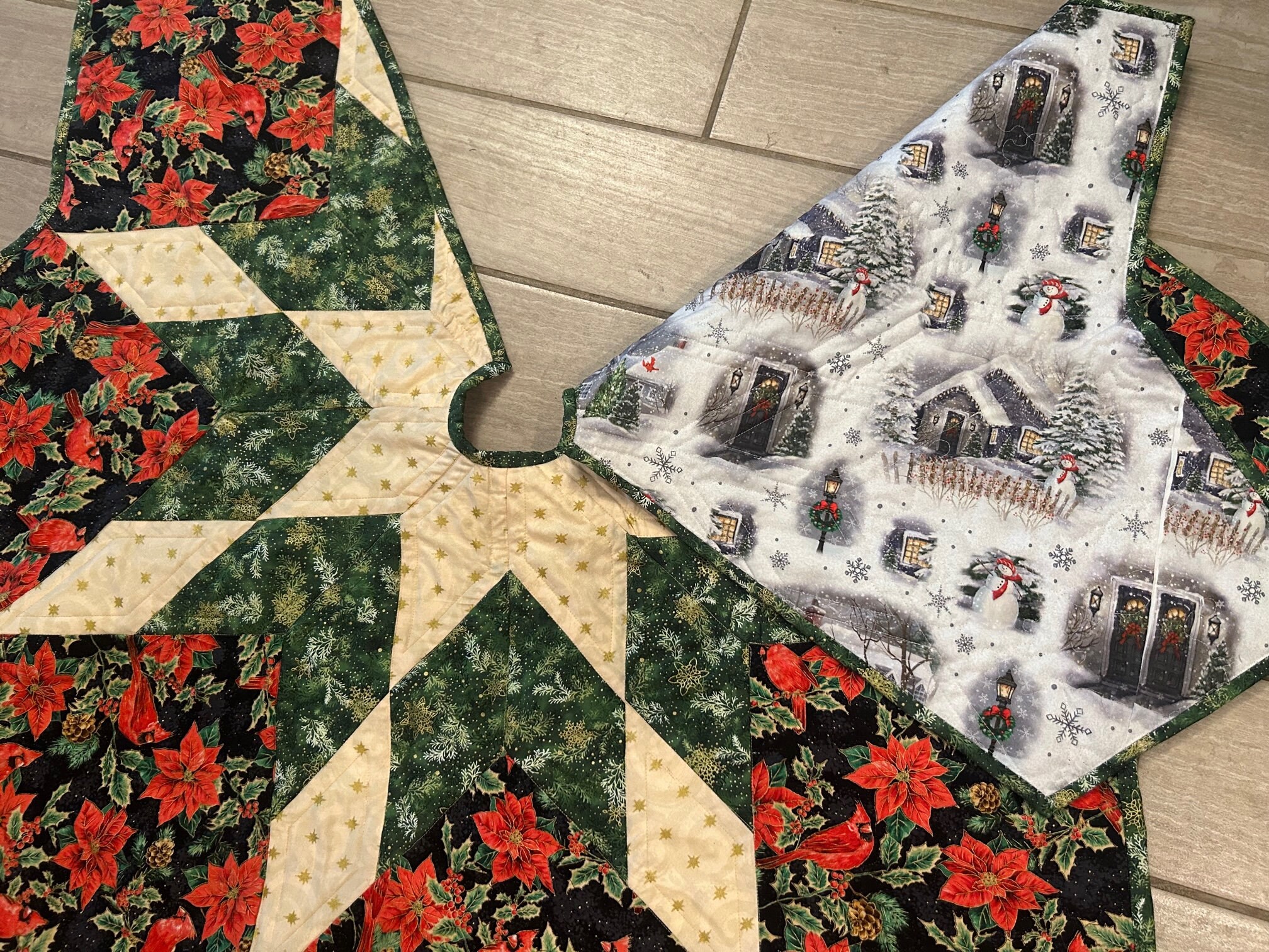 Sunflower and Cardinals Quilted Tree Skirt GFTONT4534 main image 1