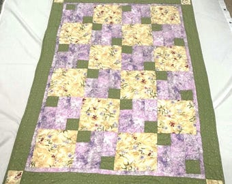 Floral Quilt: Handmade Garden Path Throw Blanket (44.5" X 61")