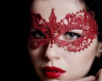 HALLOWEEN Red LACE MASQUERADE Eye Mask Veil Costume Roleplay