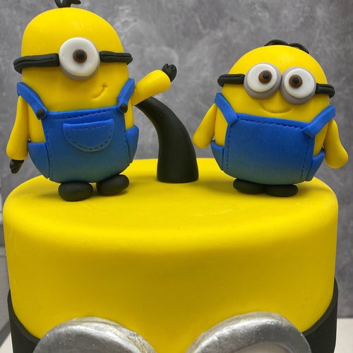 Minion Fondant Cupcake Toppers Etsy