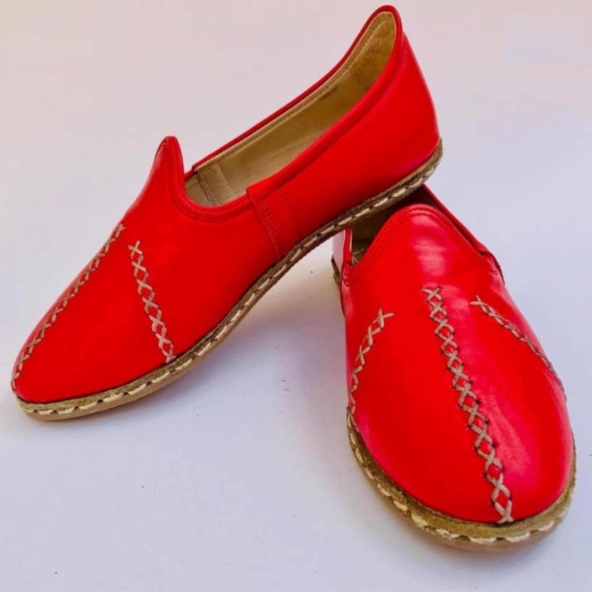 Handmade Leather Red Sabah Shoes | Genuine Leather Women  display picture 1
