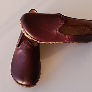 Handcraft Barefoot Yemeni Shoes | Wide Toe Box Shoes | Genuine Leather Comfy Shoes | Authentic Barefoot Slip-On | Claret Red Barefoot Yemeni