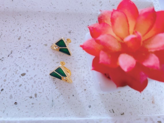 Antique 1980’s Japanese style earring, triangle s… - image 1