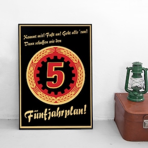 DDR-Propagandaplakat: Fünfjahresplan, Vintage-Druck aus Ostdeutschland Bild 1
