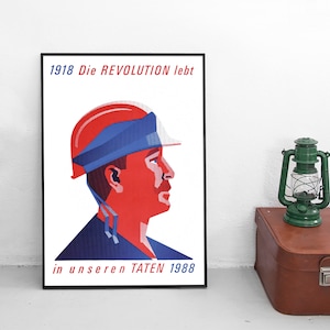 Poster DDR Oktoberrevolution "Die Revolution lebt in unseren Taten" Ostdeutschland Deutschland Plakat Kunstdruck Propaganda Vintage