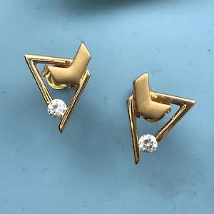 Vintage Solid Gold 750 CZ Zirconia Geometric Earrings, Vintage 1980s Triangle Yellow Gold Diamond Paste Minimalist Studs Earrings