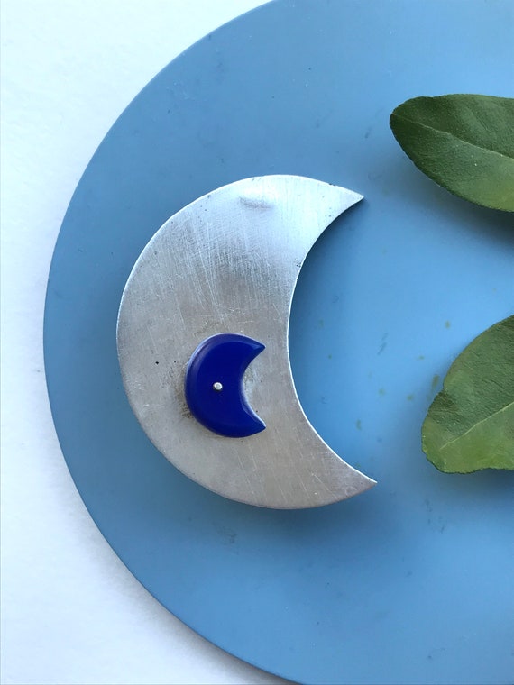 Designer Silver Crescent Moon Statement Brooch, M… - image 8