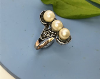 Vintage Art Deco 3 Pearl Trilogy Diamond Rose Gold Ring, Antique Three Pearls Engagement Estate Art Nouveau Pearl  Diamond Rose Pink Ring